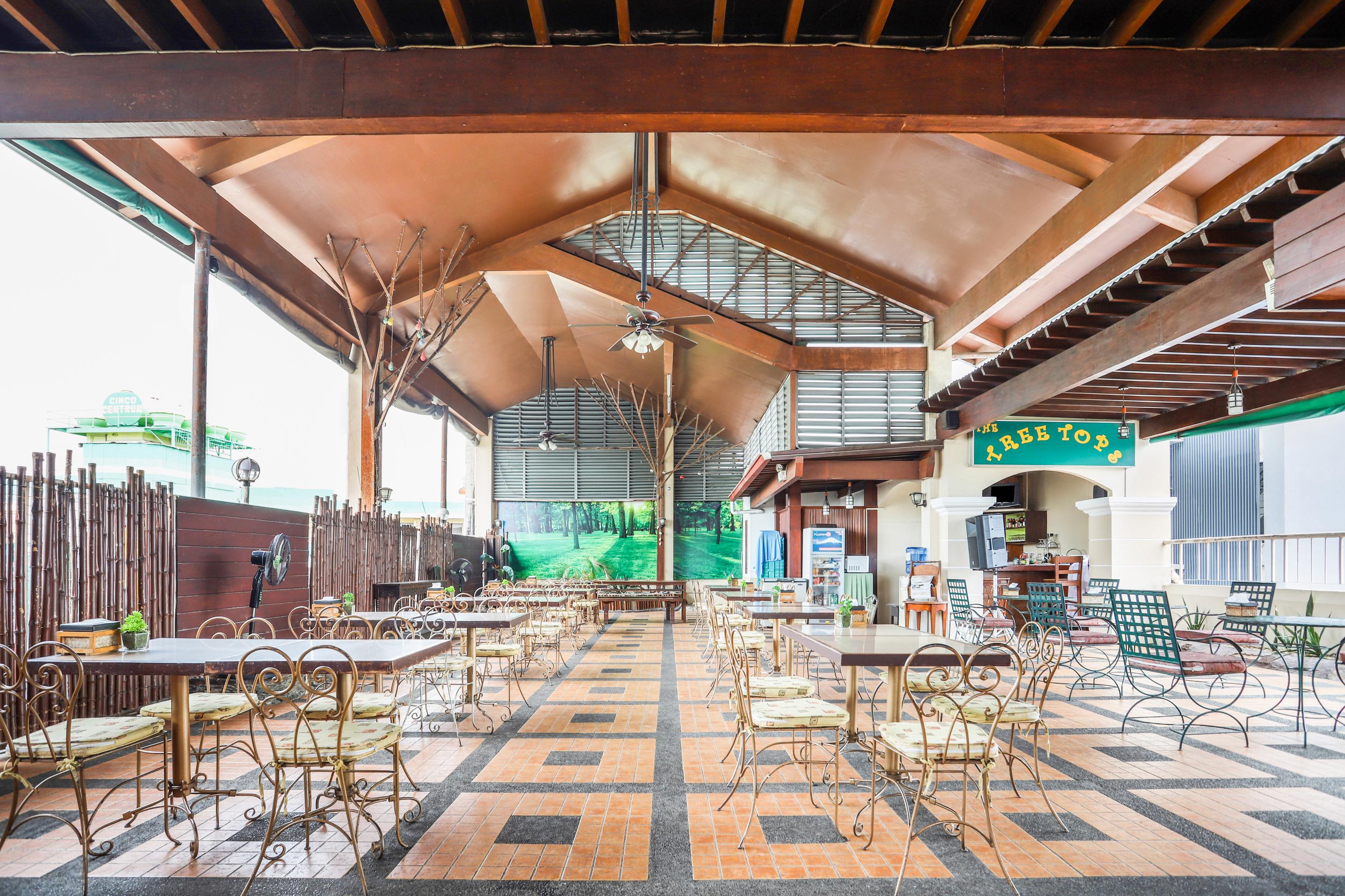Oyo 210 Apple Tree Suites Cebu Stadt Exterior foto
