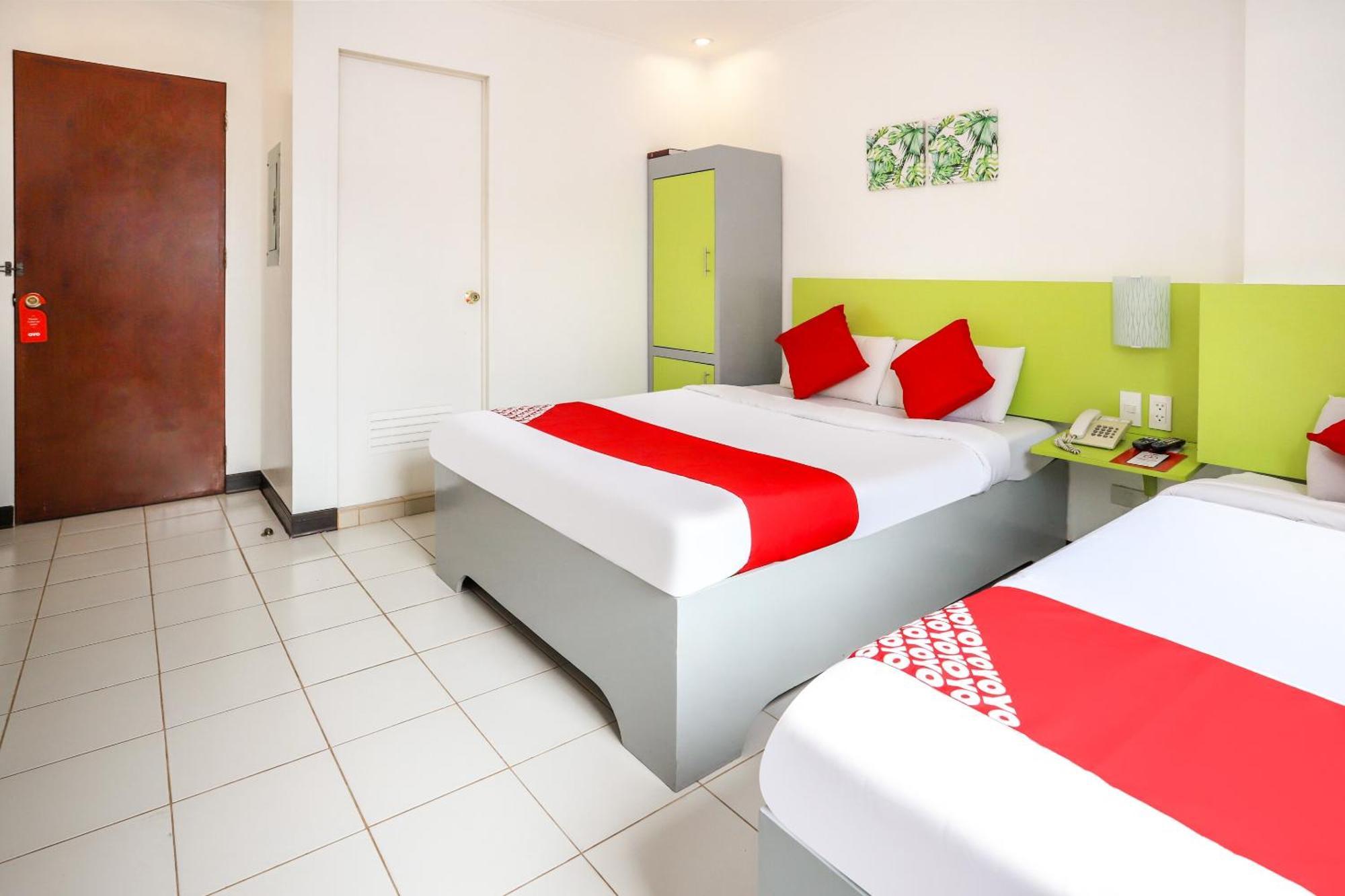 Oyo 210 Apple Tree Suites Cebu Stadt Exterior foto