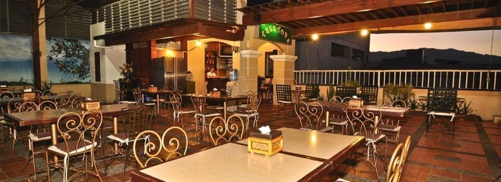 Oyo 210 Apple Tree Suites Cebu Stadt Exterior foto